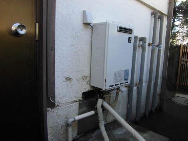 GS-2002W-1 - 屋外壁掛 | パーパス | ガス給湯器の交換が安い【湯